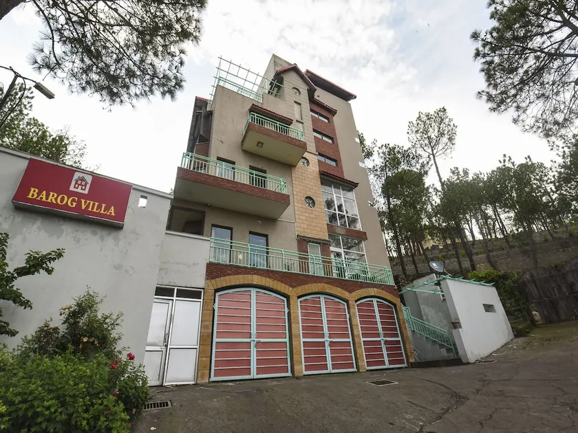 Hotel Barog Villa by OYO Rooms - Image 1