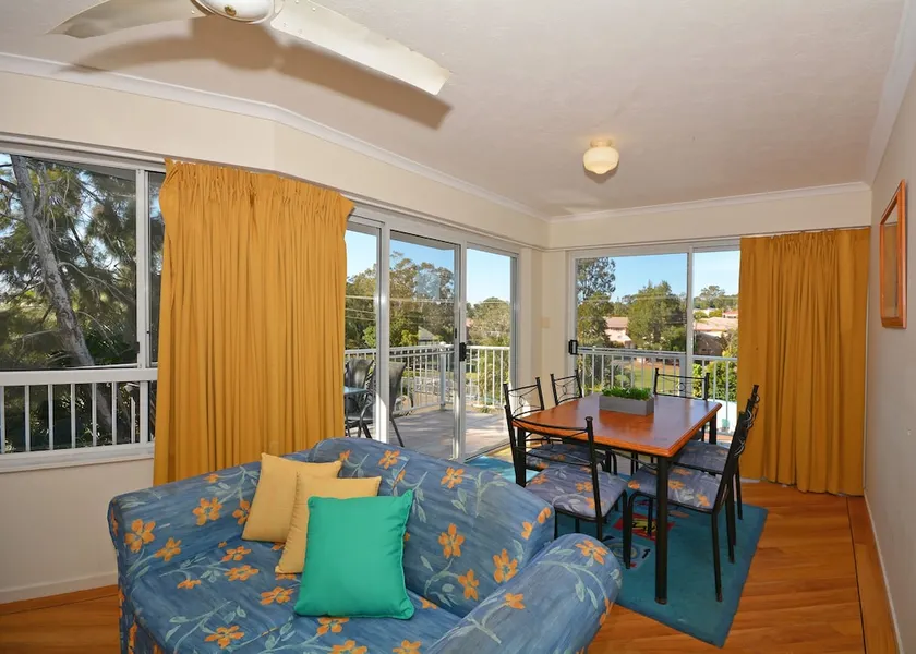 Jade Waters Luxury Apartments - Image 1