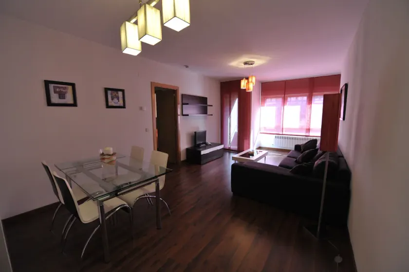 Apartamentos Turísticos Veladiez - Image 1