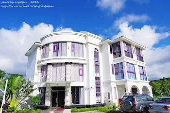 Dufa Luxury Manor - Image 1