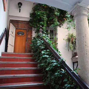 Innsa Hostel - Image 1