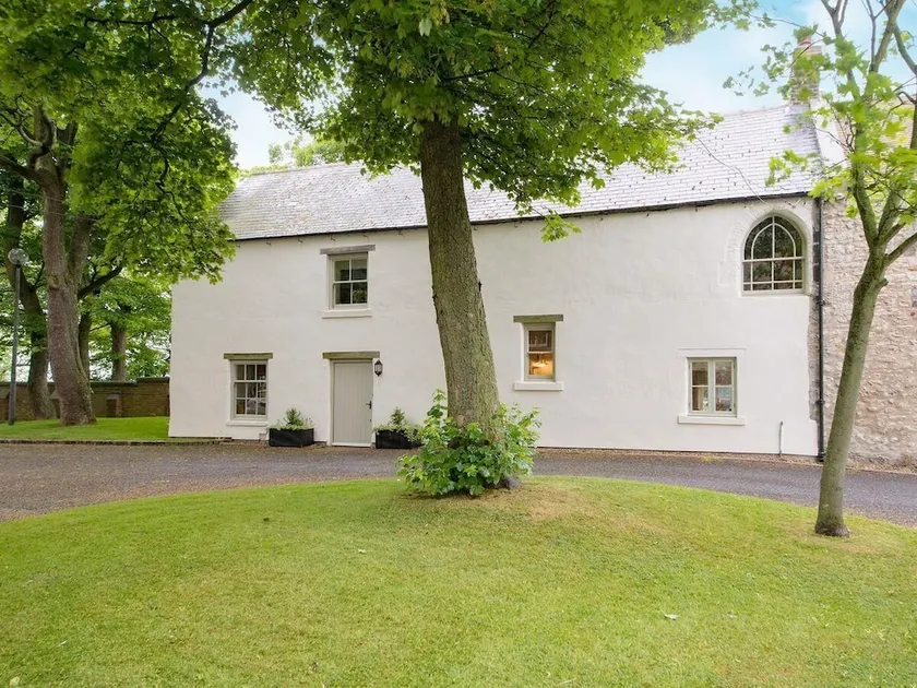 Tithe Barn Cottages - Image 1