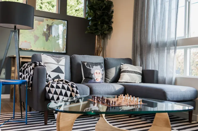 Sky Mark Lux 2 - Seattle's Best Modern 3BD HomeTel - Image 1