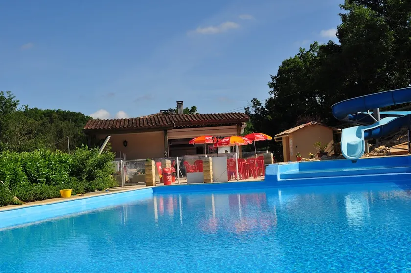 Camping des Bastides - Image 1