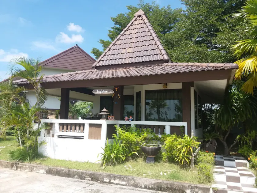 Chortip Resort - Image 1