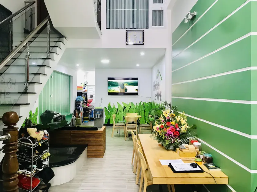 Nature Hostel & Drinks - Image 1