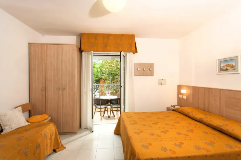 Hotel Alfonsina - Image 1