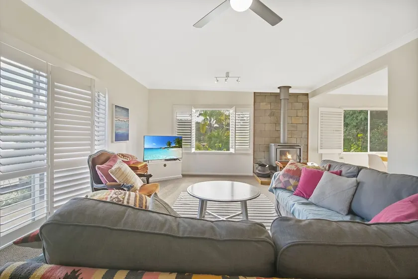 Sapphire Cottage - Image 1
