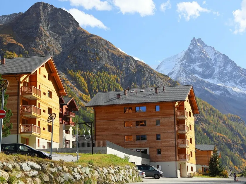 Swisspeak Resorts Corne de Sorebois Ayer - Image 1