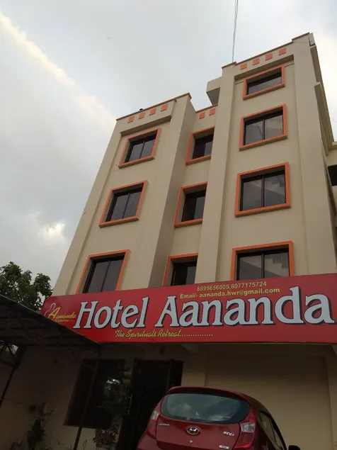 Hotel Aananda - Image 1
