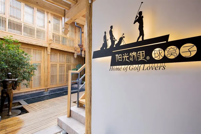 Sunshine Nali Home of Golf Lovers - Image 1