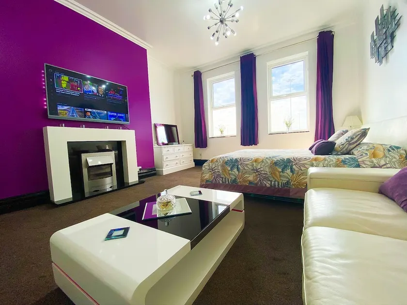 Phoenix Executive Apartments - Image 1
