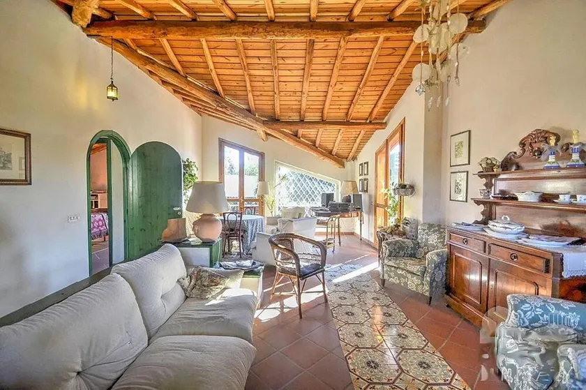 Villa con Giardino vicino al mare - Image 1