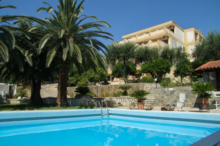 La Calma Hotel - Image 1
