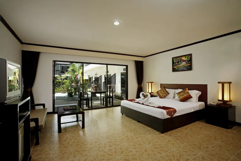 Bamboo Beach Hotel And Spa - Image 1