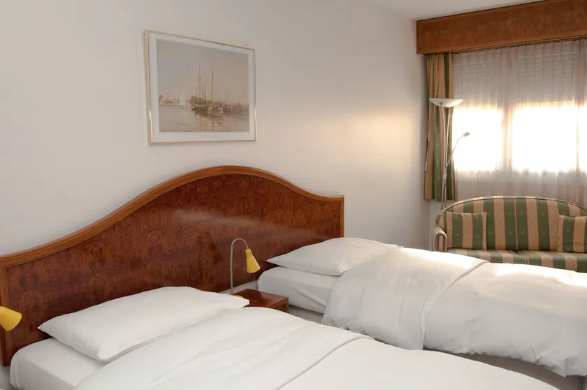 Hostellerie de la Vendee - Image 1