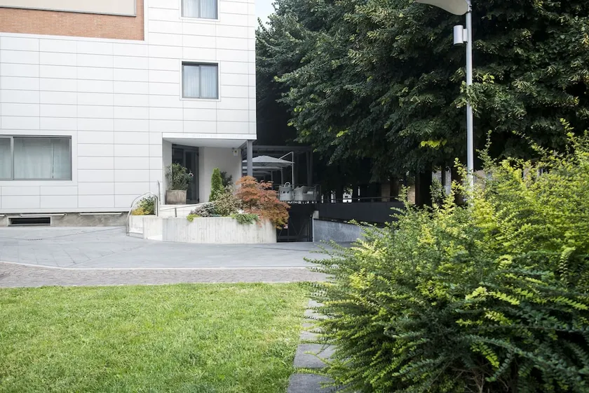 Mariet - Image 1