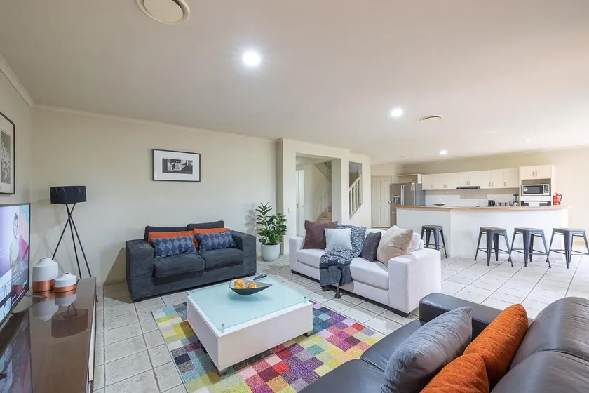 Pineridge Road - Hostel - Image 1