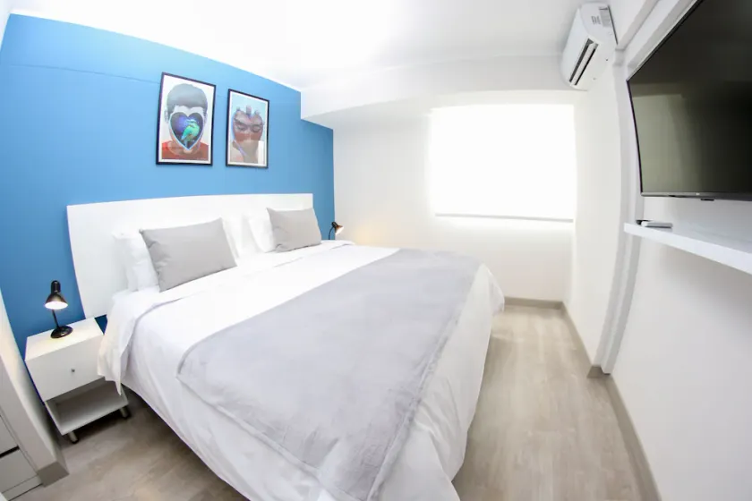 Trendy Host Stelar Miraflores - Image 1