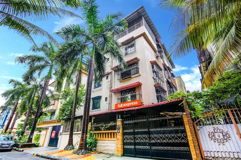 Aishwarya Service Apartment By Fab Hotels - Image 1