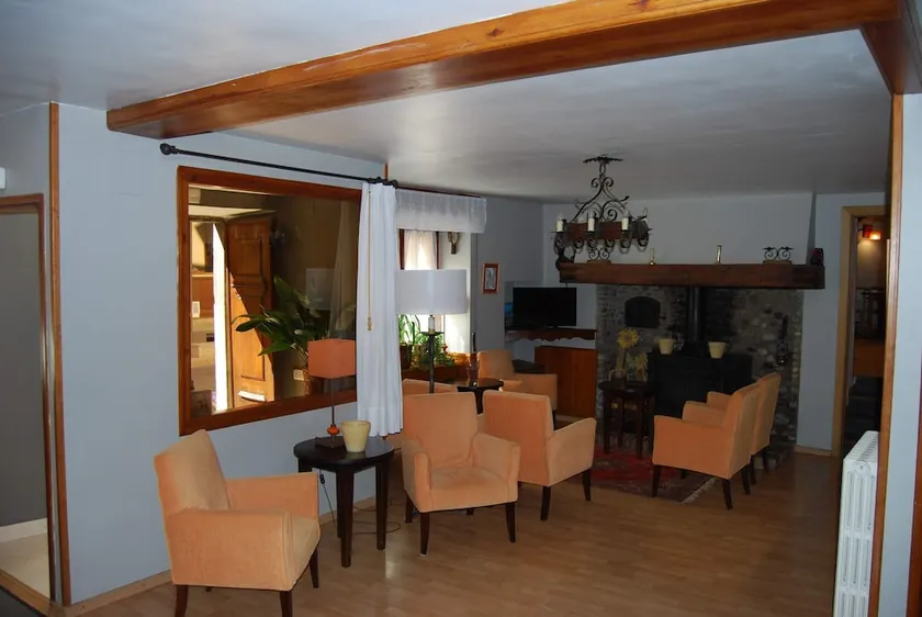 Pension Casa Vicenta - Image 1