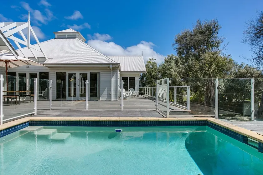 Perfect Blairgowrie Beach House - Image 1