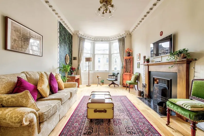 Bohemian Style, City Centre Apartment for 5 People - Image 1