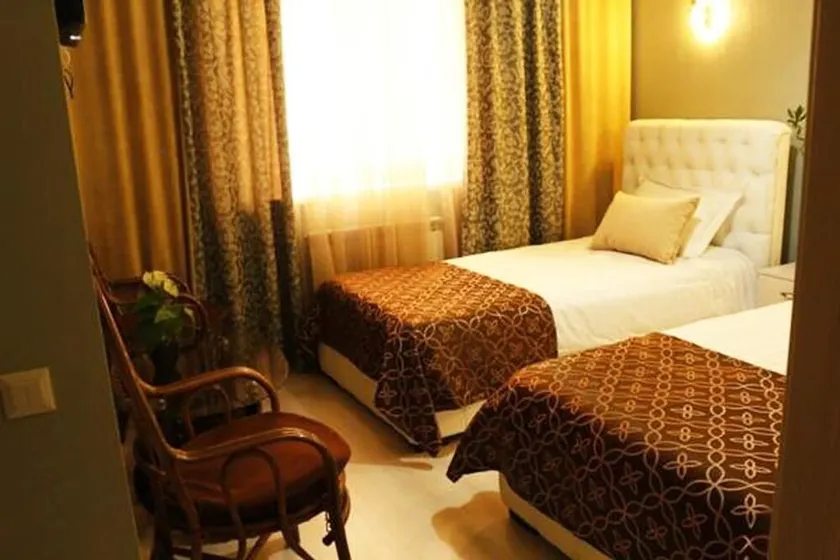 Frunze Hotel - Image 1