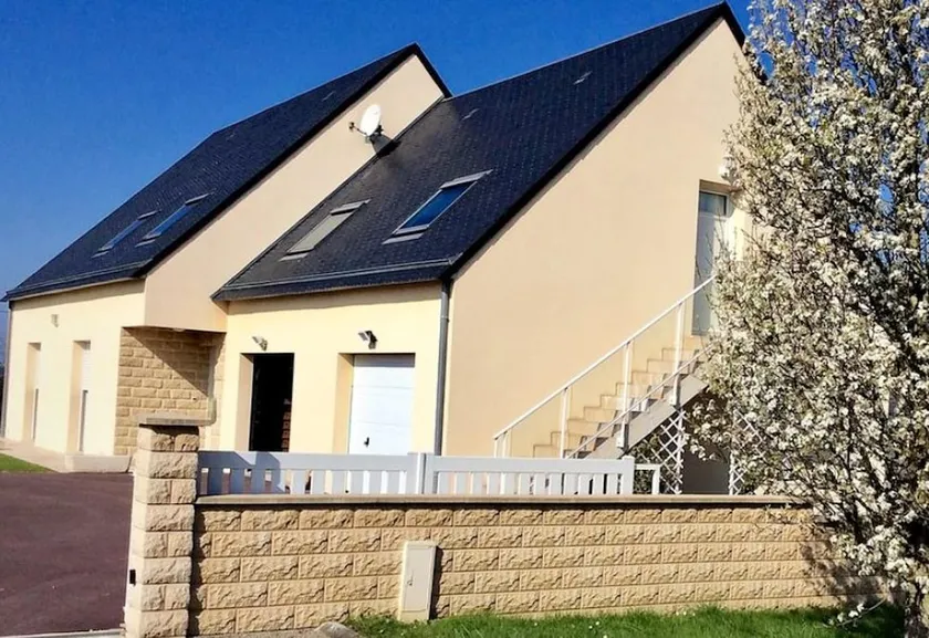Apartment With one Bedroom in Tourville-sur-sienne, With Enclosed Garden and Wifi - 4 km From the Beach - Image 1