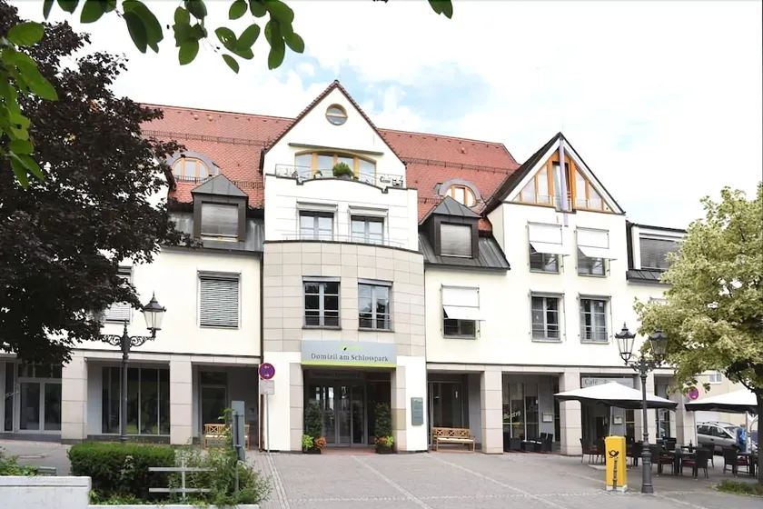 GDA Hotel am Schlosspark - Image 1