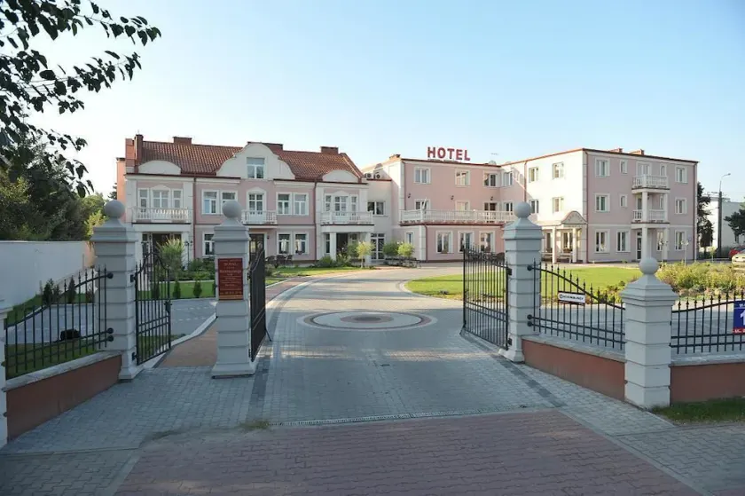 Arkadia Royal - Image 1