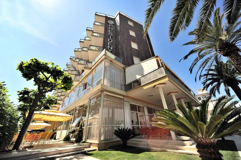 Hotel President - Image 1