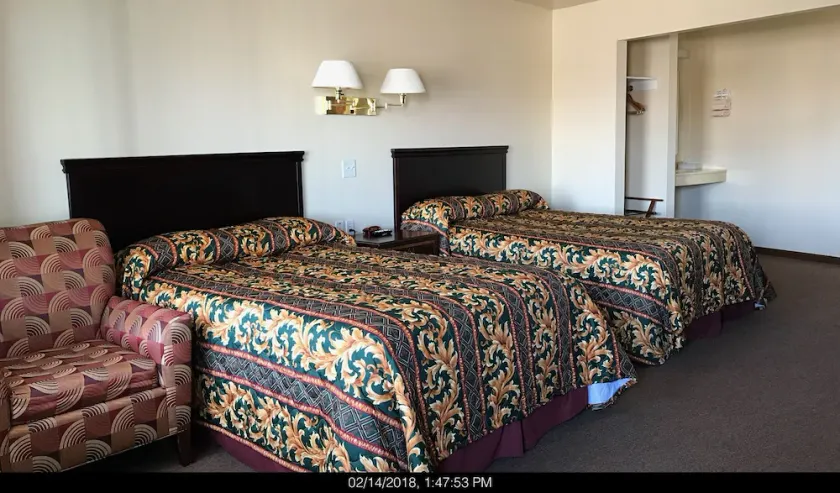 Stay Inn Motel - Image 1