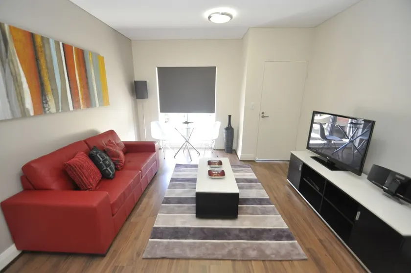 Glebe Furnished Apartments - Image 1