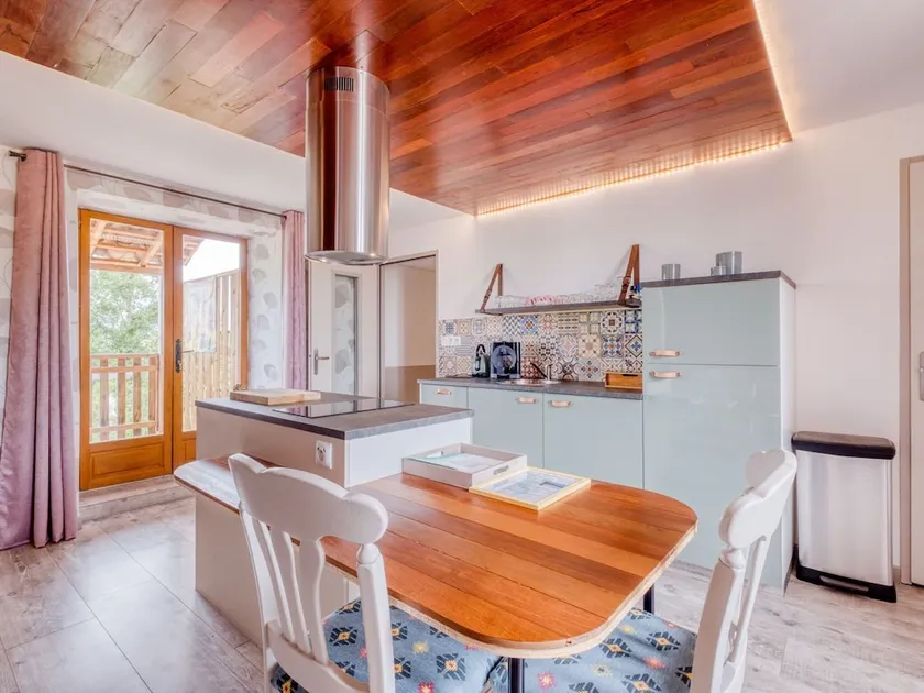 Fantastic Apartment With Whirlpool, Balcony, Deck-chairs - Image 1