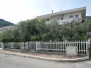 Appartamenti Iris - Image 1