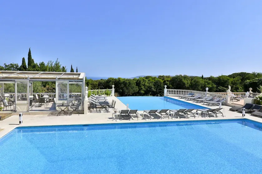 Hotel Mas Bellevue - Image 1