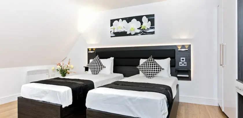 Metro Service Apartments Peterborough - Image 1
