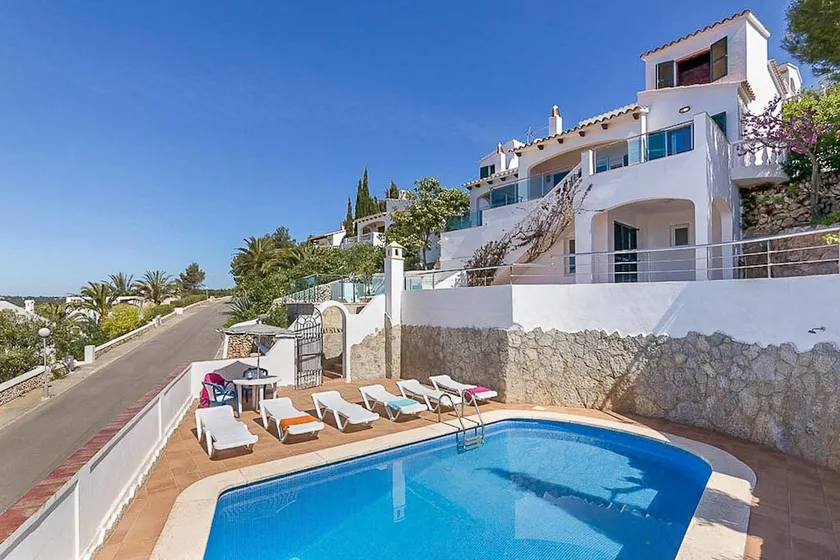 Villa Isla - Image 1