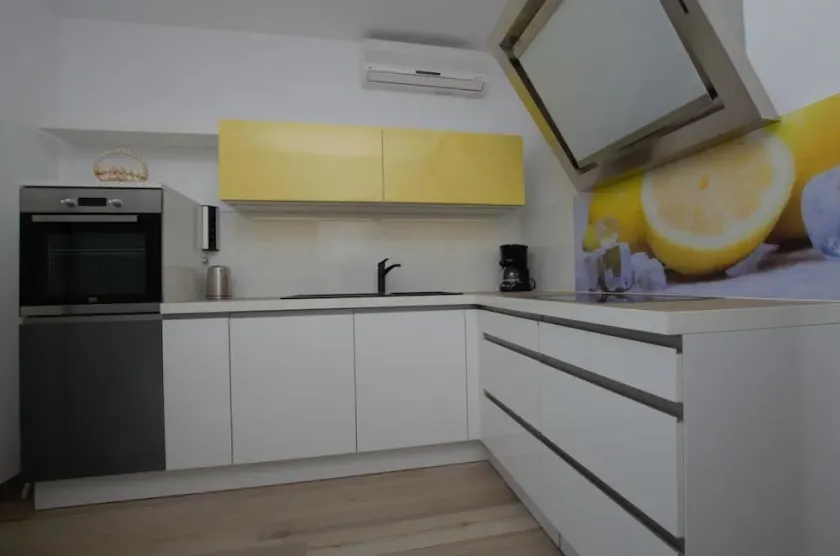 Apartments Fani - Image 1