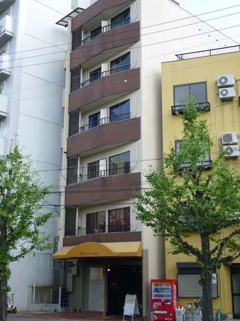Econo Inn Kyoto - Image 1