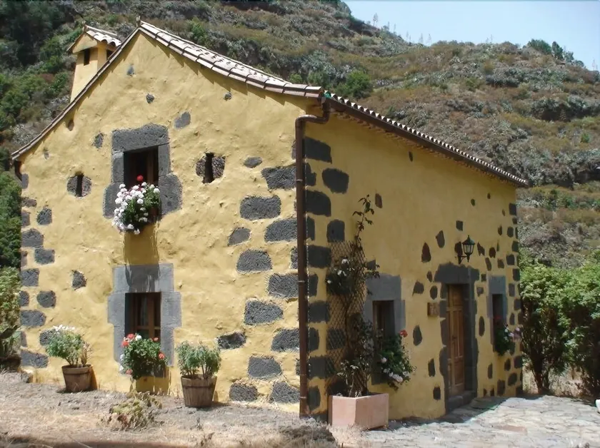 Finca Casa De La Virgen - Image 1