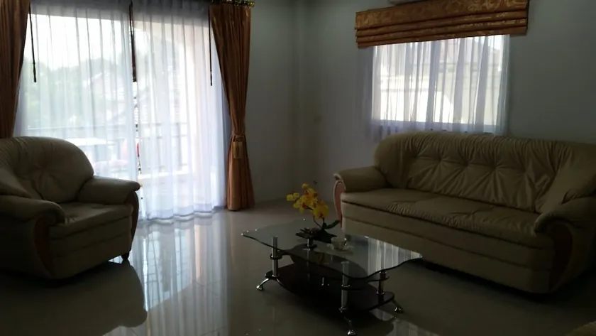 Sea View Apartments - Image 1