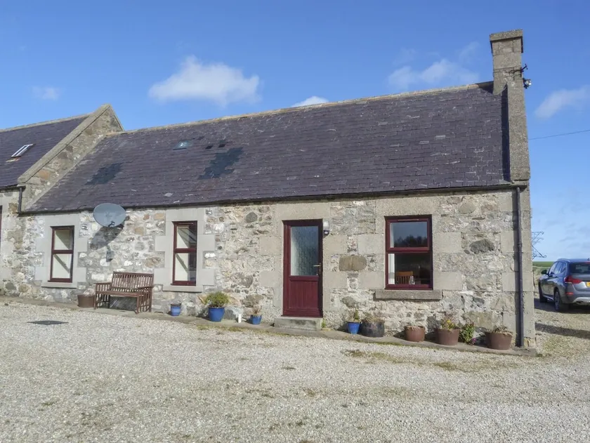 Hillview Bothy - Image 1