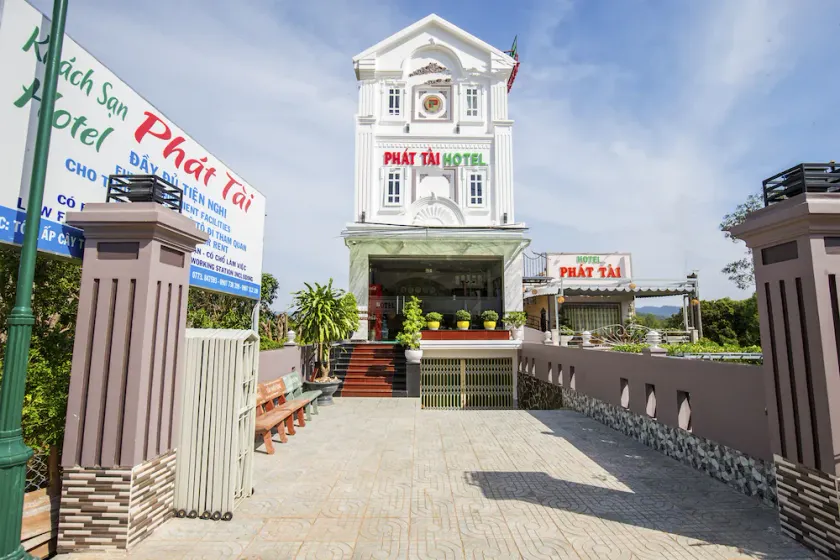 Phat Tai Hotel - Image 1