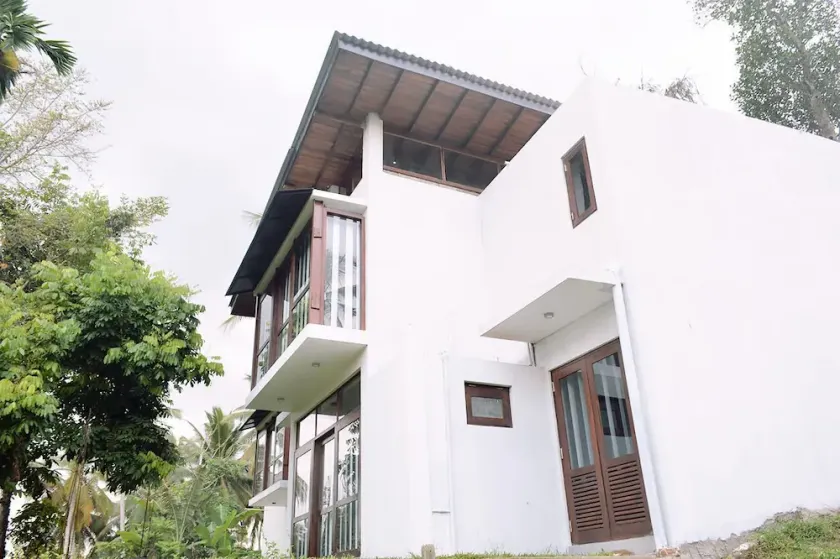 Aroma Villa - Image 1