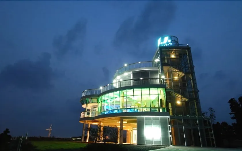 Jj Guesthouse - Image 1