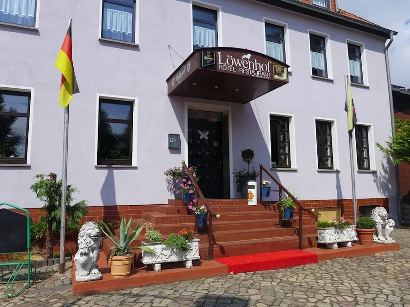 Hotel Lowenhof - Image 1