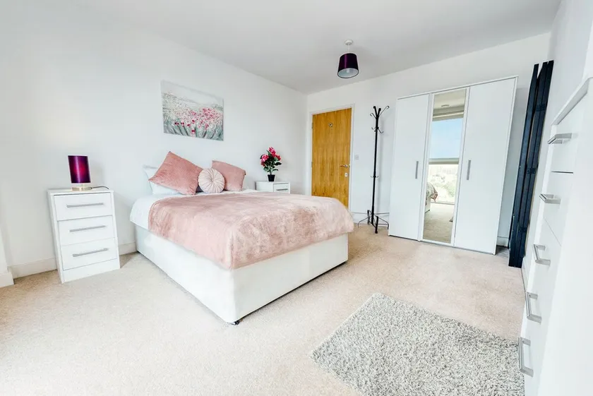 Royal Modern Apartment - Image 1