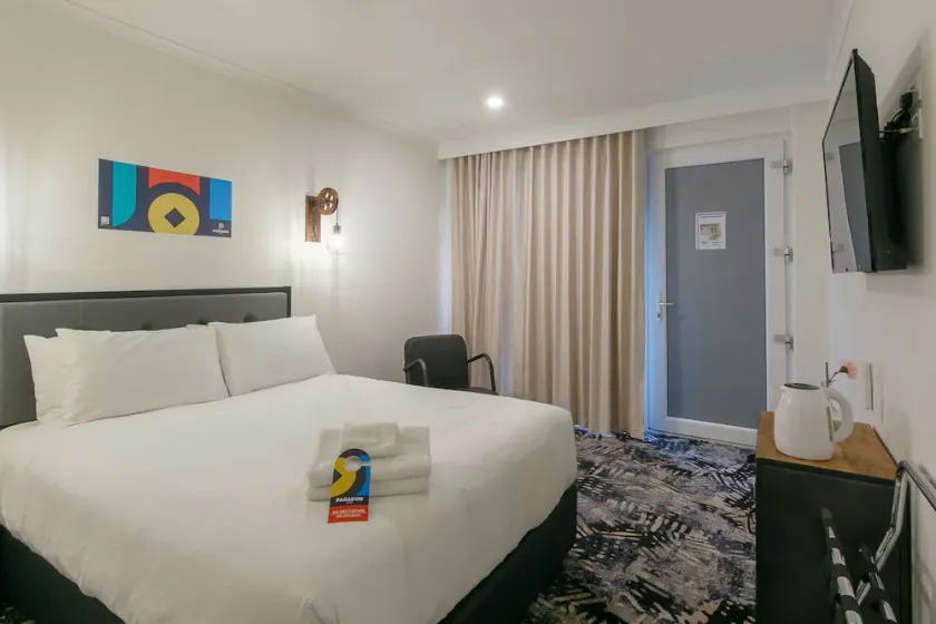 Parador Inn - Image 1